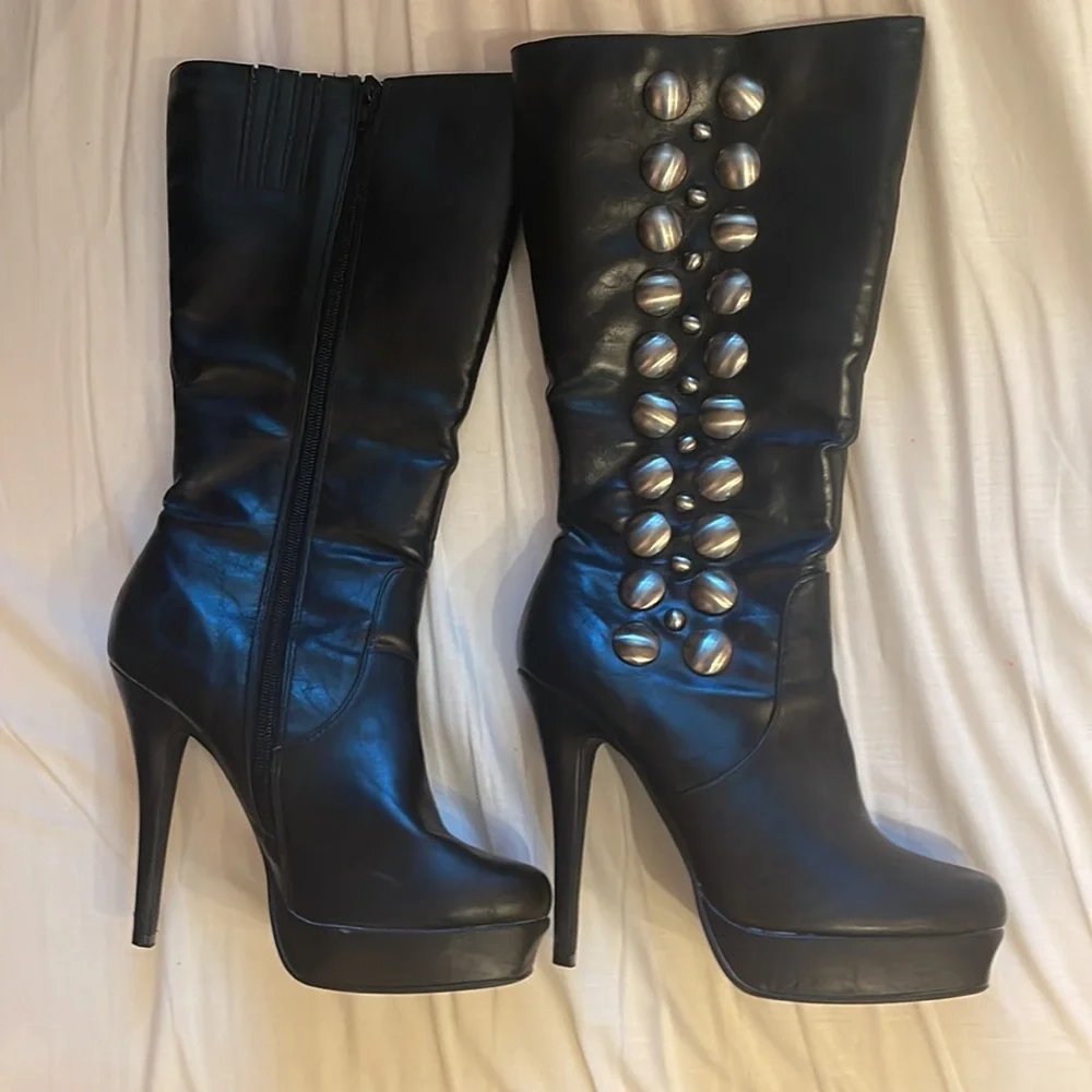 Black studded platform sexy boots size 7.5M